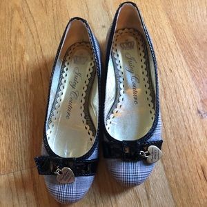 Size 7 Juicy Couture Flats